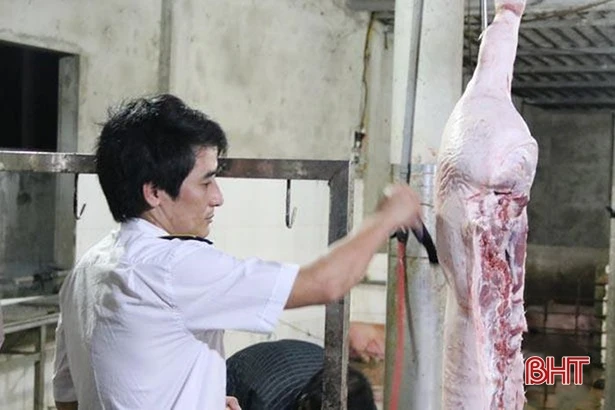 Giữa “bão dịch, người tiêu dùng Hà Tĩnh không quay lưng với thịt lợn