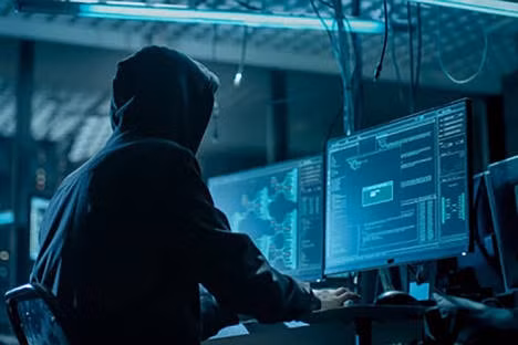 Những hacker khét tiếng từng khiến cả thế giới điêu đứng