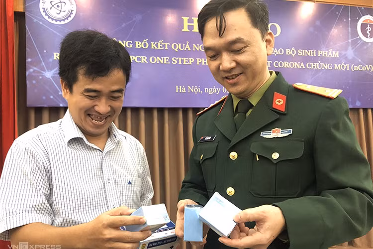 Việt Nam sẽ sản xuất 10.000 bộ thử nCoV một ngày ảnh 1 Việt Nam sẽ sản xuất 10.000 bộ thử nCoV một ngày