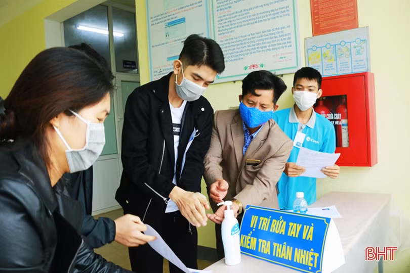 Phòng dịch Covid -19 ở Trường Trung cấp nghề Hà Tĩnh