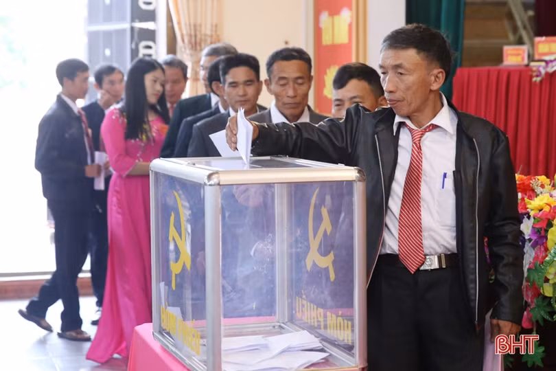 Đảng bộ xã Thượng Lộc tổ chức thành công đại hội điểm đầu tiên của Hà Tĩnh