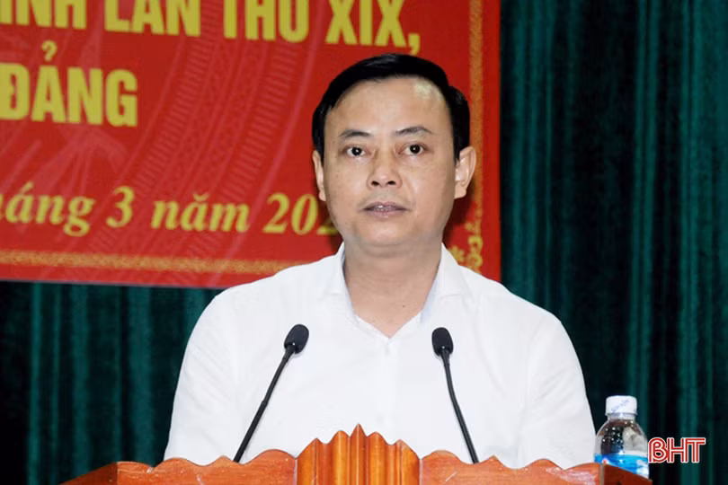 Lan tỏa mạnh mẽ phong trào thi đua chào mừng đại hội Đảng các cấp ở Hà Tĩnh