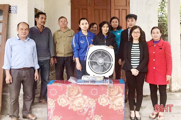 Nhiều hoạt động ý nghĩa của tuổi trẻ Thành Sen hướng đến phụ nữ