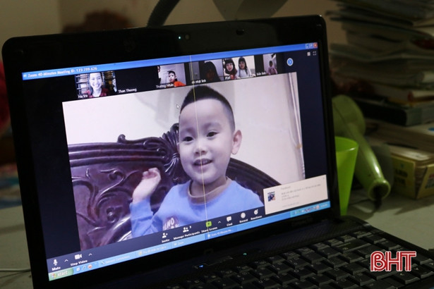 Trường mầm non đầu tiên ở Hà Tĩnh tổ chức dạy học tiếng Anh online