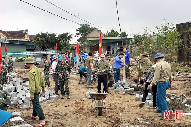 12/12 xã, thị trấn ở Lộc Hà hoàn thành đại hội chi bộ trực thuộc
