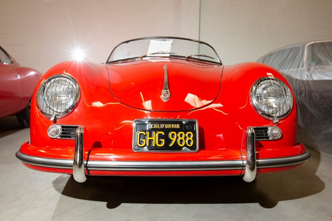 Bộ sưu tập xe cổ trị giá 10 triệu USD được tặng cho trường đại học