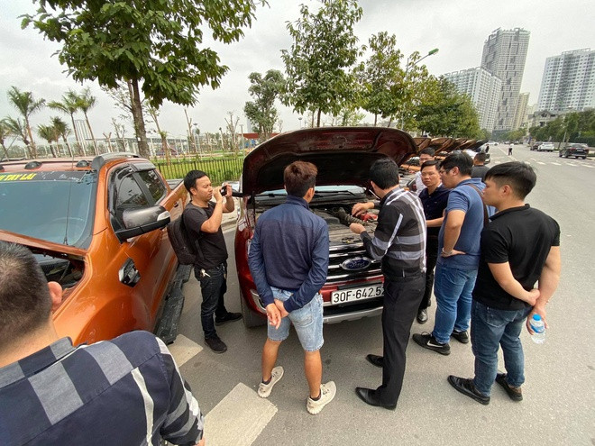 Hàng loạt xe Ford Ranger, Everest bị rò rỉ dầu động cơ