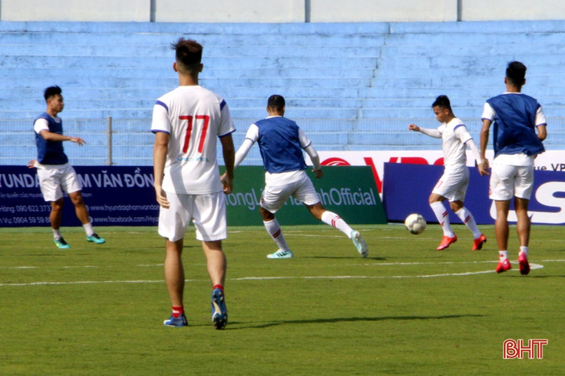 Xuất quân trận đầu không khán giả, Hồng Lĩnh Hà Tĩnh quyết thi đấu hết mình