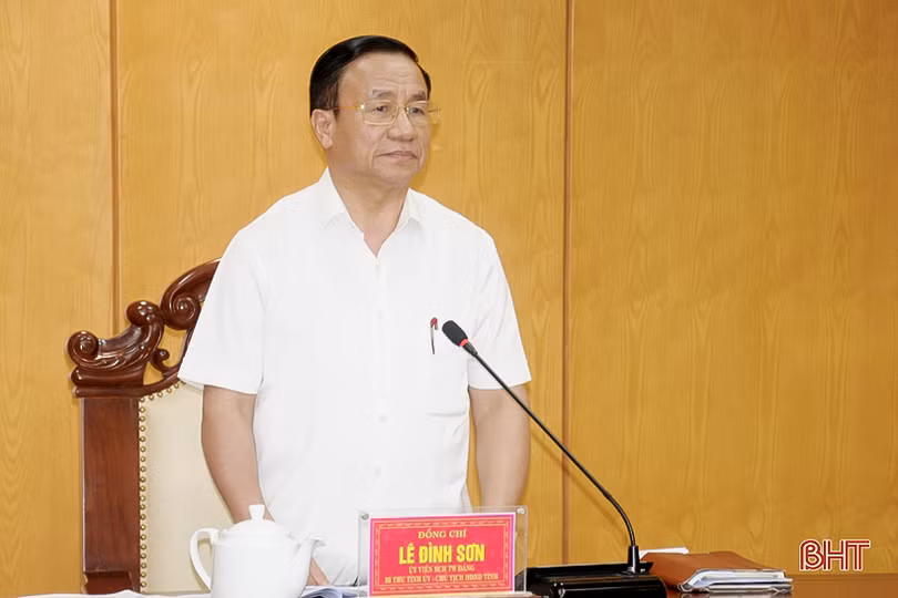 Chắt lọc ý kiến tinh túy bổ sung nội dung báo cáo chính trị trình Đại hội Đảng bộ tỉnh Hà Tĩnh