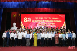 Gặp mặt truyền thống Kỷ niệm 80 năm Trường Chính trị Trần Phú