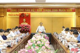 Thường trực Tỉnh ủy nghe báo cáo các nội dung liên quan đến Dự án cấp nước KKT Vũng Áng