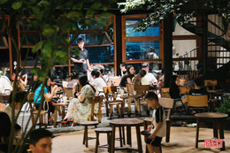 Áp lực giá mặt bằng tăng, kinh doanh trong ngõ thành lựa chọn ở Hà Tĩnh