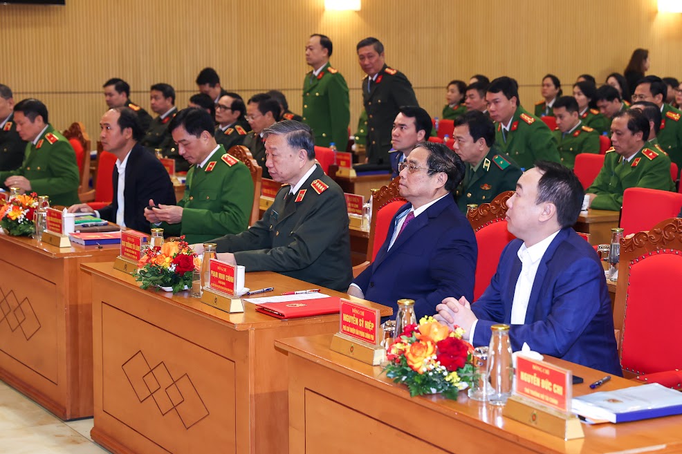 Đấu tranh, phòng, chống ma túy phải quyết liệt, kiên trì, không thể “khoán trắng” cho lực lượng công an
