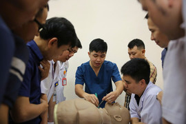 Hà Tĩnh quyết tâm không để người bệnh lỡ “giờ vàng” trong cấp cứu