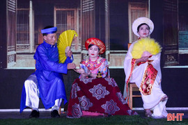 Những người “neo” Truyện Kiều giữa đời sống