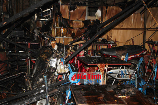 tp ha tinh chay lon o 5 nha lien ke thiet hai hang ty dong