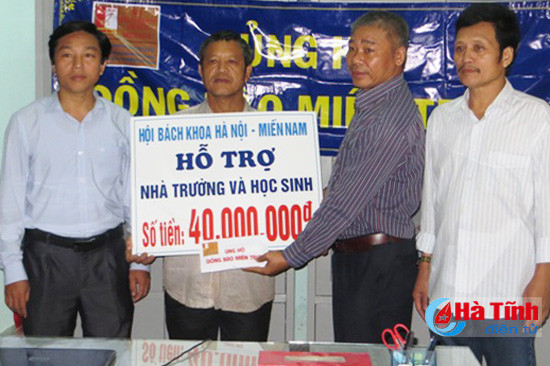 dien vien binh minh chia se kho khan voi ba con vung lu ha tinh