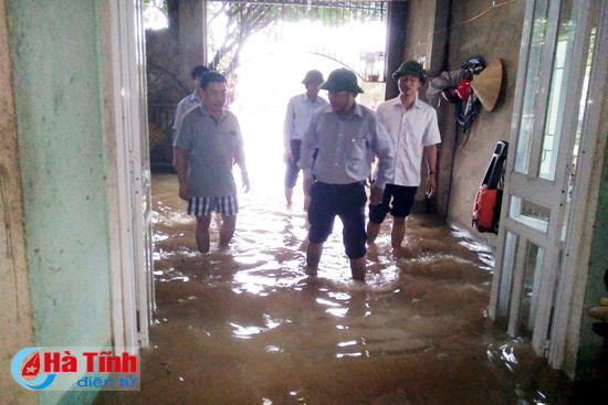 van hanh xa dap linh hoat san sang doi pho voi mua lu