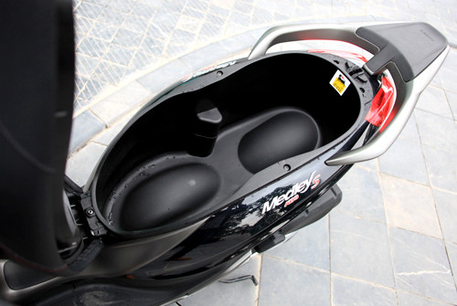 piaggio medley canh tranh sh bang cong nghe tai viet nam