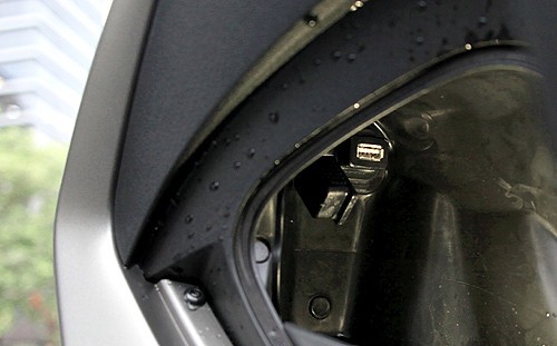 piaggio medley canh tranh sh bang cong nghe tai viet nam