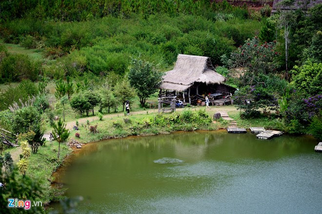 ngoi lang xinh nhu co tich mang ten chang cu lan