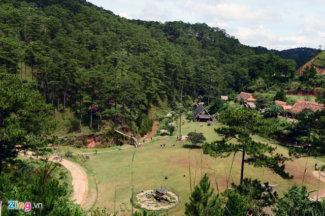 ngoi lang xinh nhu co tich mang ten chang cu lan