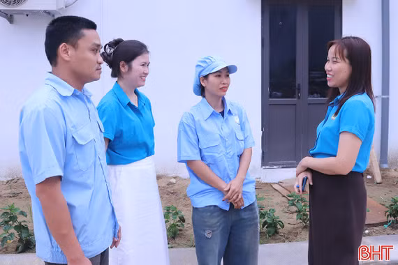 Cán bộ công đoàn trong doanh nghiệp - làm thế nào để tròn "nhiều vai"?