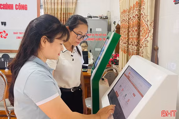 Hà Tĩnh lấy người dân và doanh nghiệp làm trung tâm phục vụ