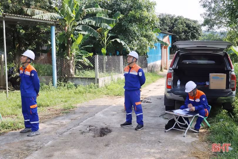 Điện lực Hà Tĩnh xử lý gần 200 phiên khiếm khuyết trên lưới