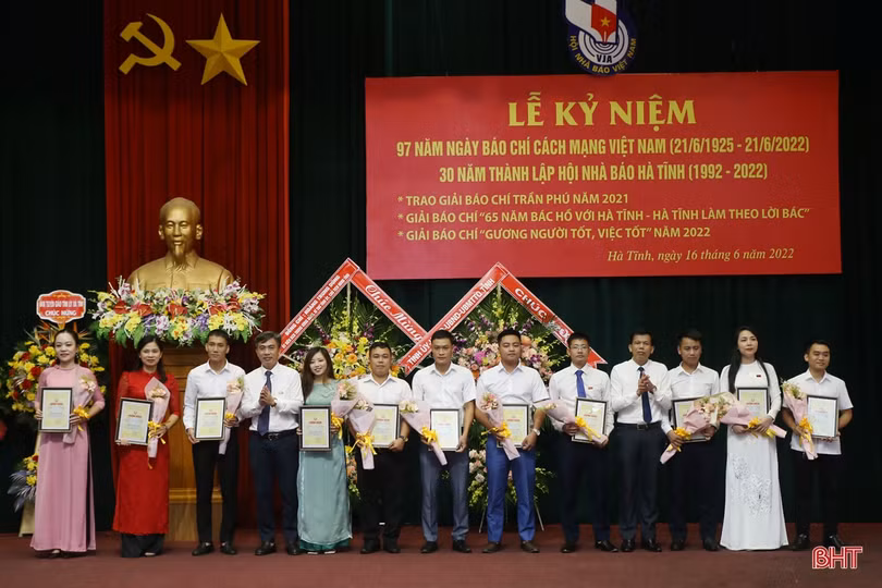 Phương hướng của các phong trào thi đua yêu nước thời gian tới