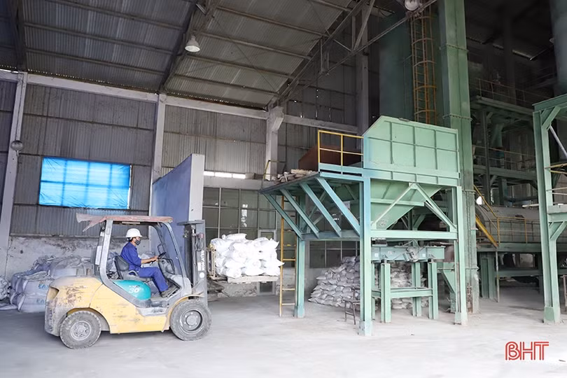 Học và làm theo Bác - động lực thúc đẩy các phong trào thi đua