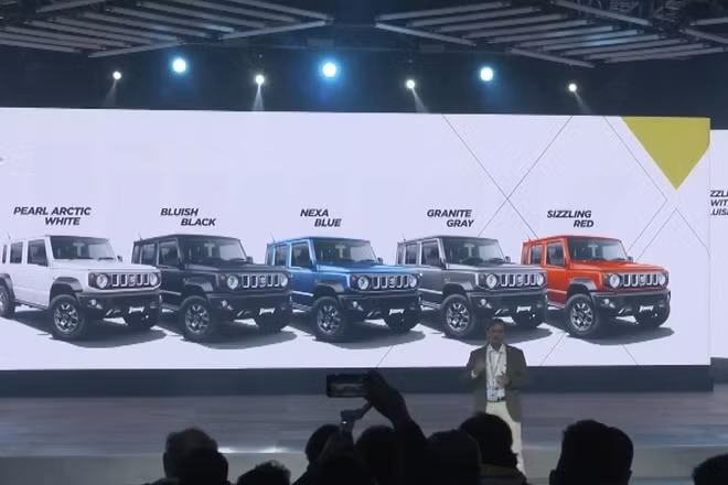 Suzuki Jimny 5 cửa chốt giá bán