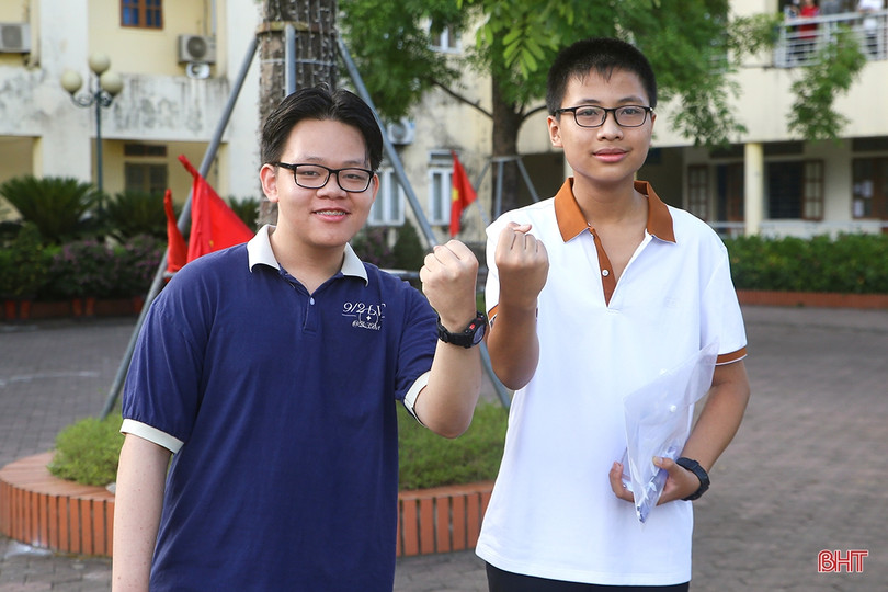 361 thí sinh làm bài thi Văn và Toán vào lớp 10 THPT Chuyên Hà Tĩnh