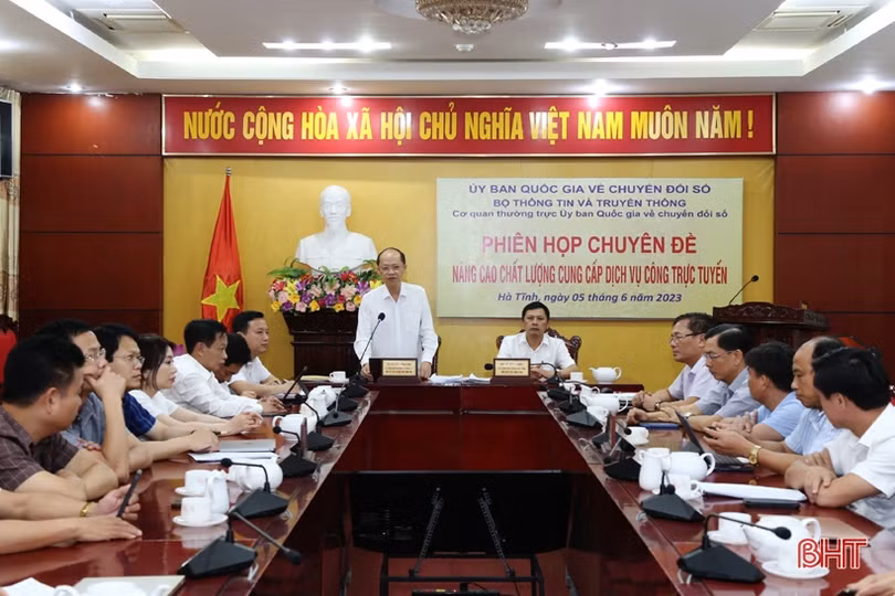 Phát huy trách nhiệm người đứng đầu trong nâng cao chất lượng cung cấp dịch vụ công trực tuyến
