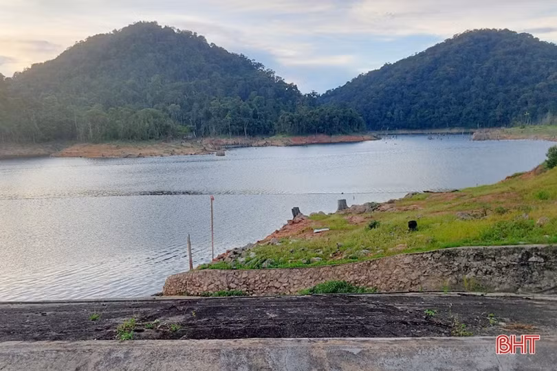 Nhiều nhà máy thủy điện ở Hà Tĩnh gặp khó do mực nước thấp