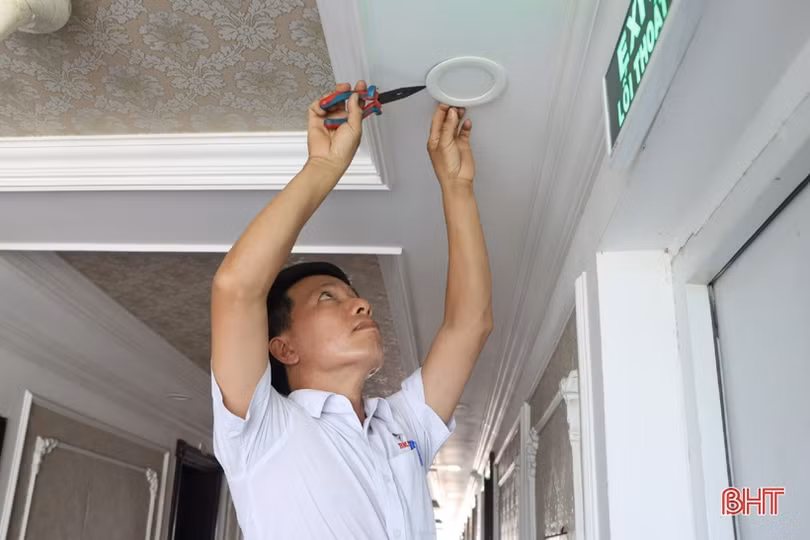 Nhiều cơ quan, doanh nghiệp Hà Tĩnh chủ động tiết kiệm điện