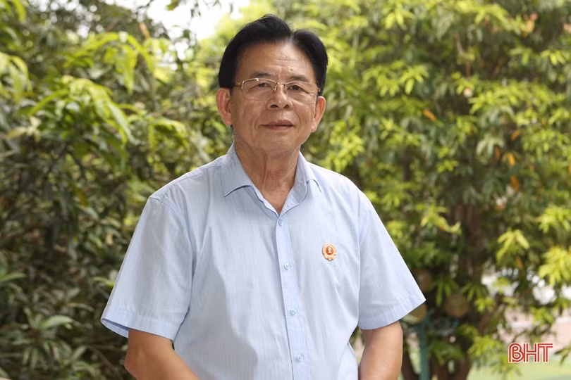 Những bông hoa đẹp trong vườn hoa thi đua yêu nước của Hà Tĩnh ảnh 4 Những bông hoa đẹp trong vườn hoa thi đua yêu nước của Hà Tĩnh