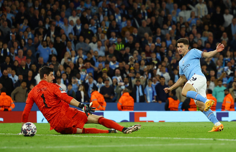 Những dấu mốc trong cú ăn ba của Man City