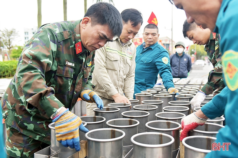 3.500 quả pháo hoa lên nòng sẵn sàng cho đêm giao thừa ở TP Hà Tĩnh