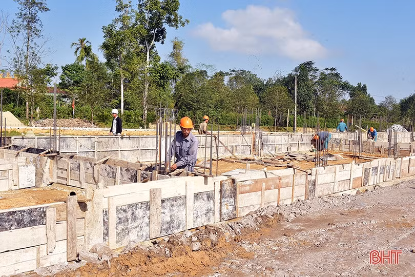 9 dự án hơn 730 tỷ đồng chọn Hương Khê làm bến đỗ