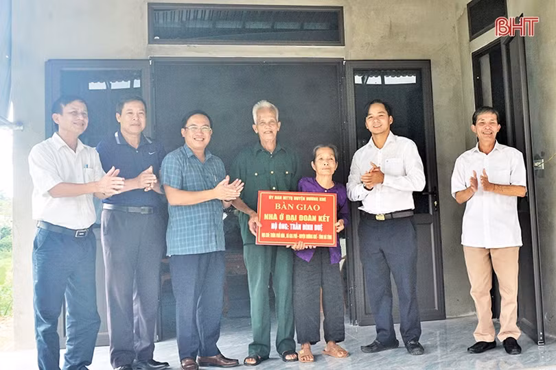 Người dân hoàn cảnh khó khăn ở huyện miền núi Hà Tĩnh đón tết trong nhà mới