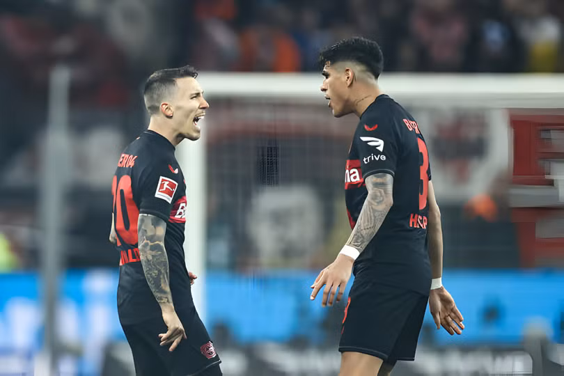 Thầy trò Alonso nhấn chìm Bayern Munich