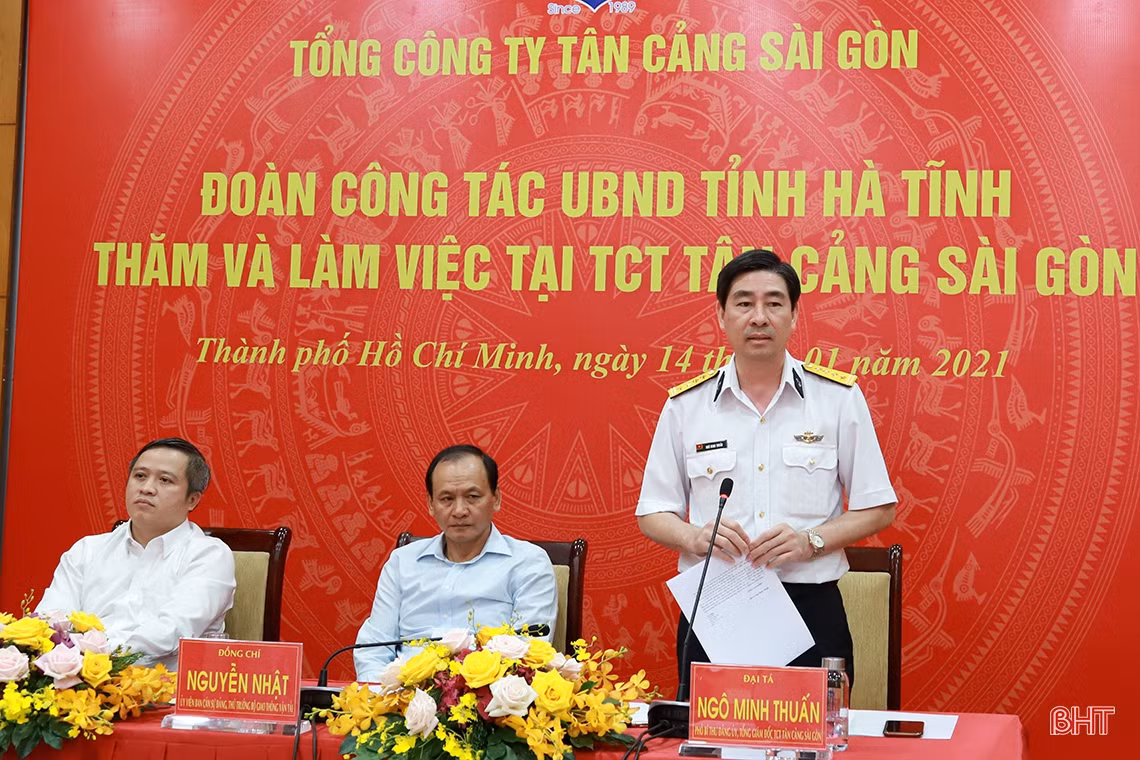Hà Tĩnh - Tân Cảng Sài Gòn ký ghi nhớ hợp tác lĩnh vực cảng biển, logistics