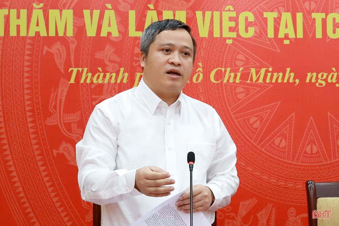 Hà Tĩnh - Tân Cảng Sài Gòn ký ghi nhớ hợp tác lĩnh vực cảng biển, logistics