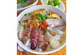 Điểm danh 5 quán bánh canh tôm tít ngon “nức lòng” ở Nha Trang