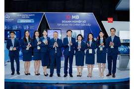 “Không một mình” – MB đồng hành cùng Công ước Hà Nội, kiến tạo không gian số an toàn cho người Việt