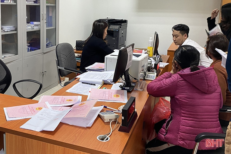 Giá bất động sản tăng “nóng” ở Hà Tĩnh: Đừng để “sóng ảo” gây hệ lụy!