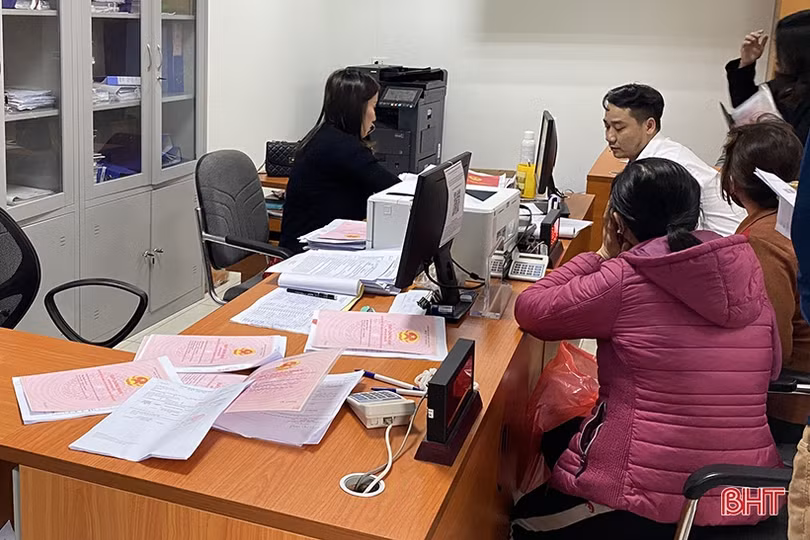 Giá bất động sản tăng “nóng” ở Hà Tĩnh: Đừng để “sóng ảo” gây hệ lụy!