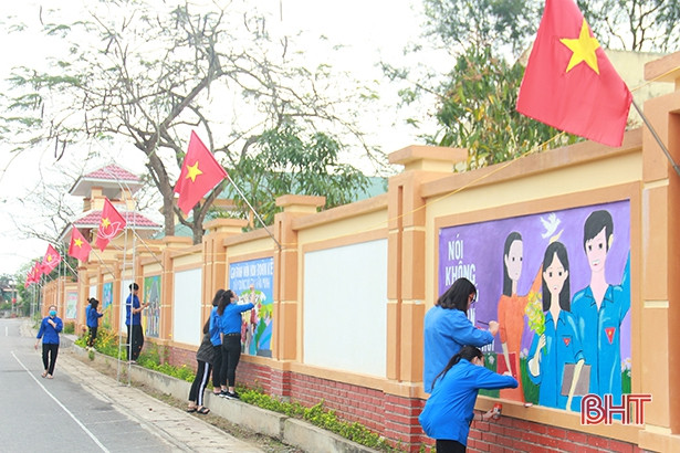 Đoàn viên thanh niên Nghi Xuân lan tỏa nhiều thông điệp ý nghĩa từ tranh vẽ cổ động