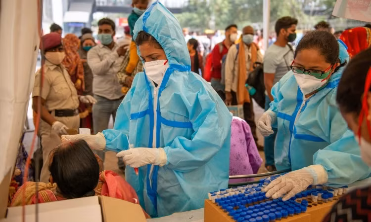 Gần 124 triệu ca Covid-19 toàn cầu, Đức tính gia hạn phong tỏa